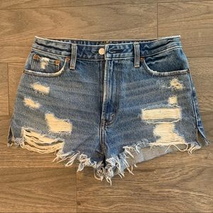 A&F Annie High Rise Destroyed Short